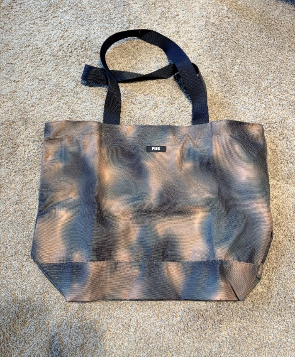 NWT Victoria's Secret PINK Weekender Tote Bag Camo
